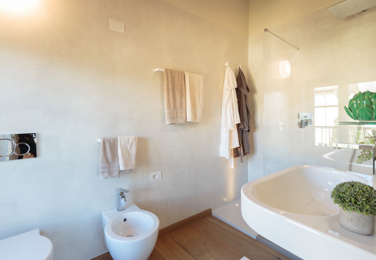 Villa a Pieve a Elici - Villa Riviera