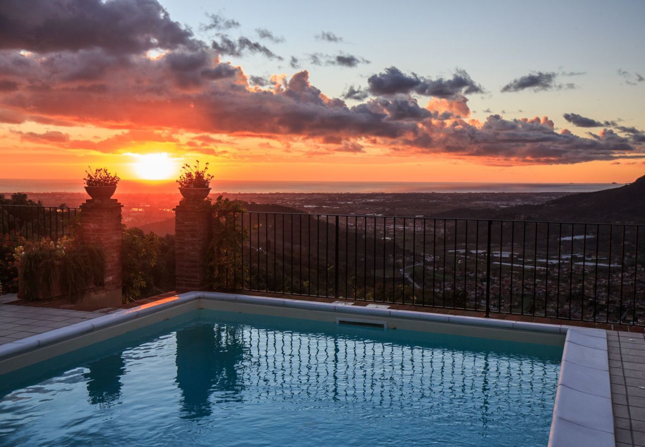 Villa a Pieve a Elici - Villa Riviera
