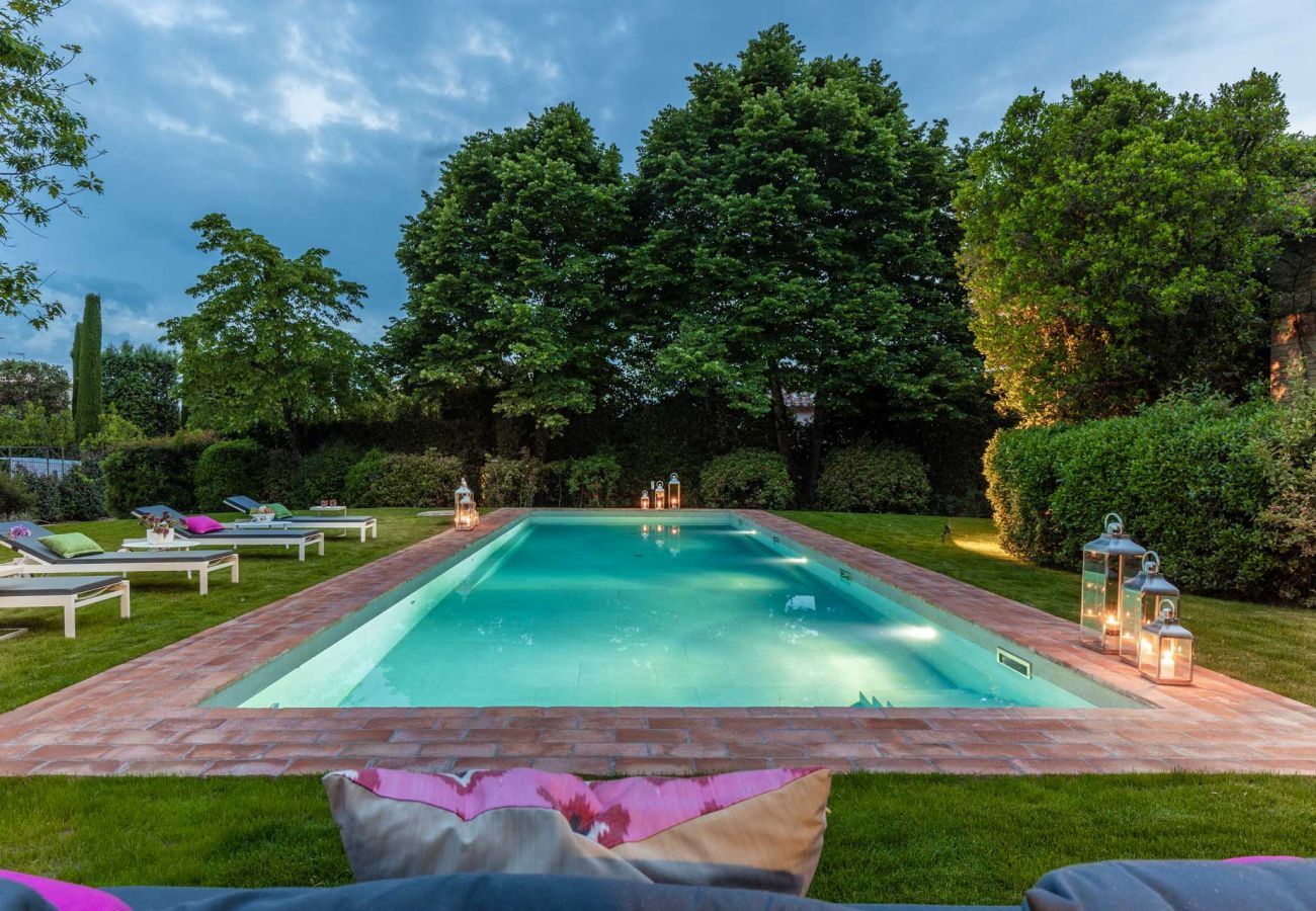 Villa a Lucca - VILLA THE SECRET ESCAPE. Luxury Redefined.