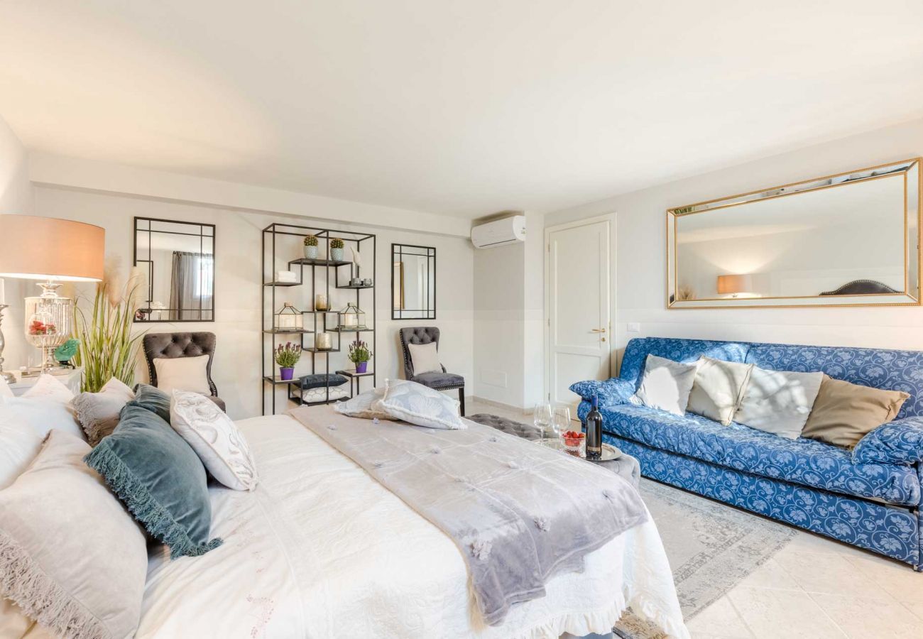 Villa a Viareggio - The Luxury Beach Villa