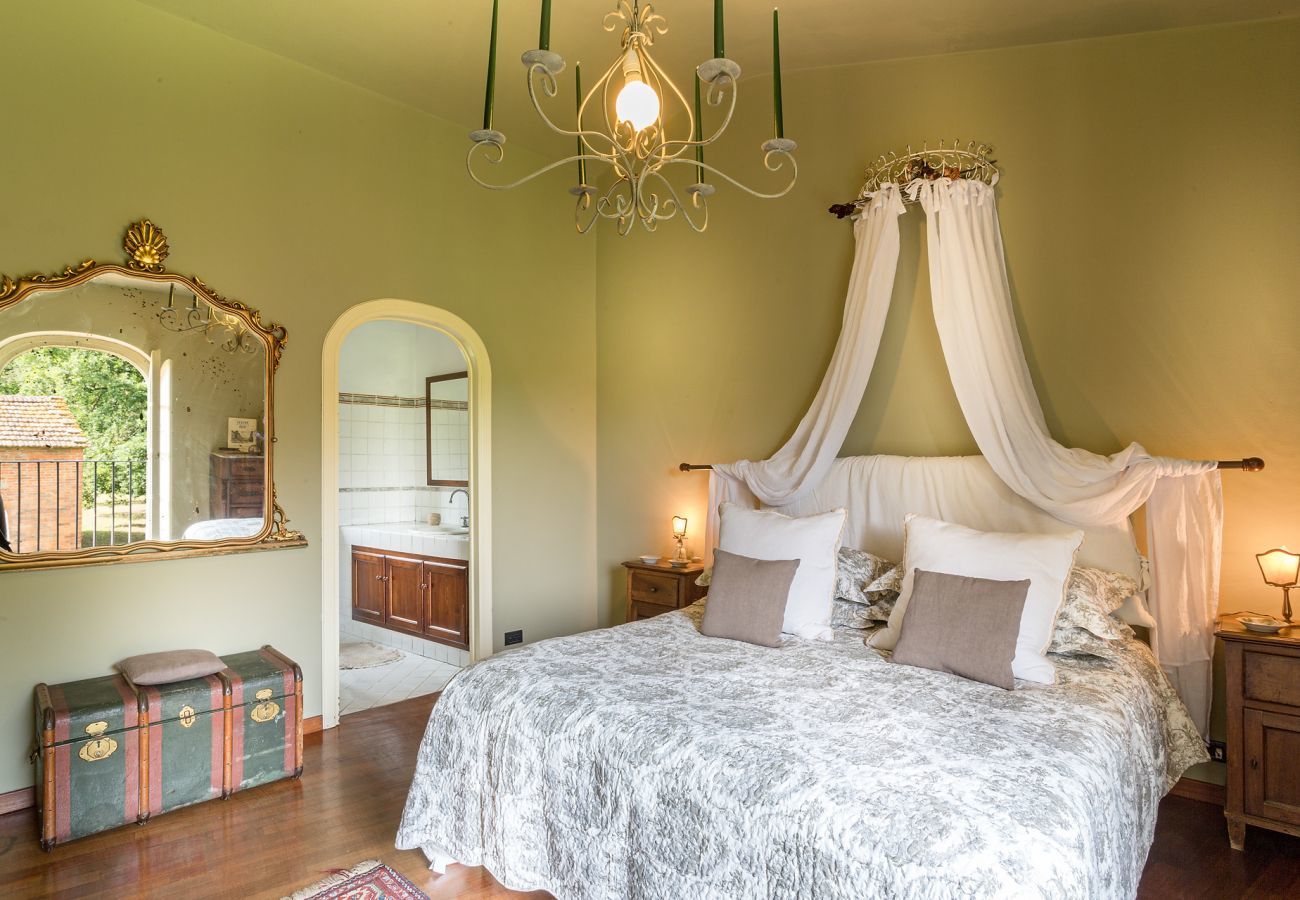 Villa a Capannori - Villa Lorena, a Vintage Family Villa