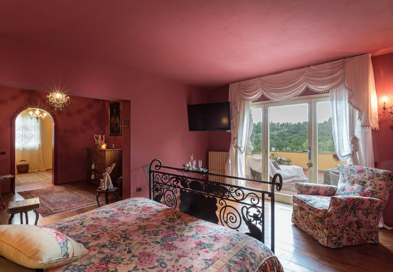 Villa a Capannori - Villa Lorena, a Vintage Family Villa