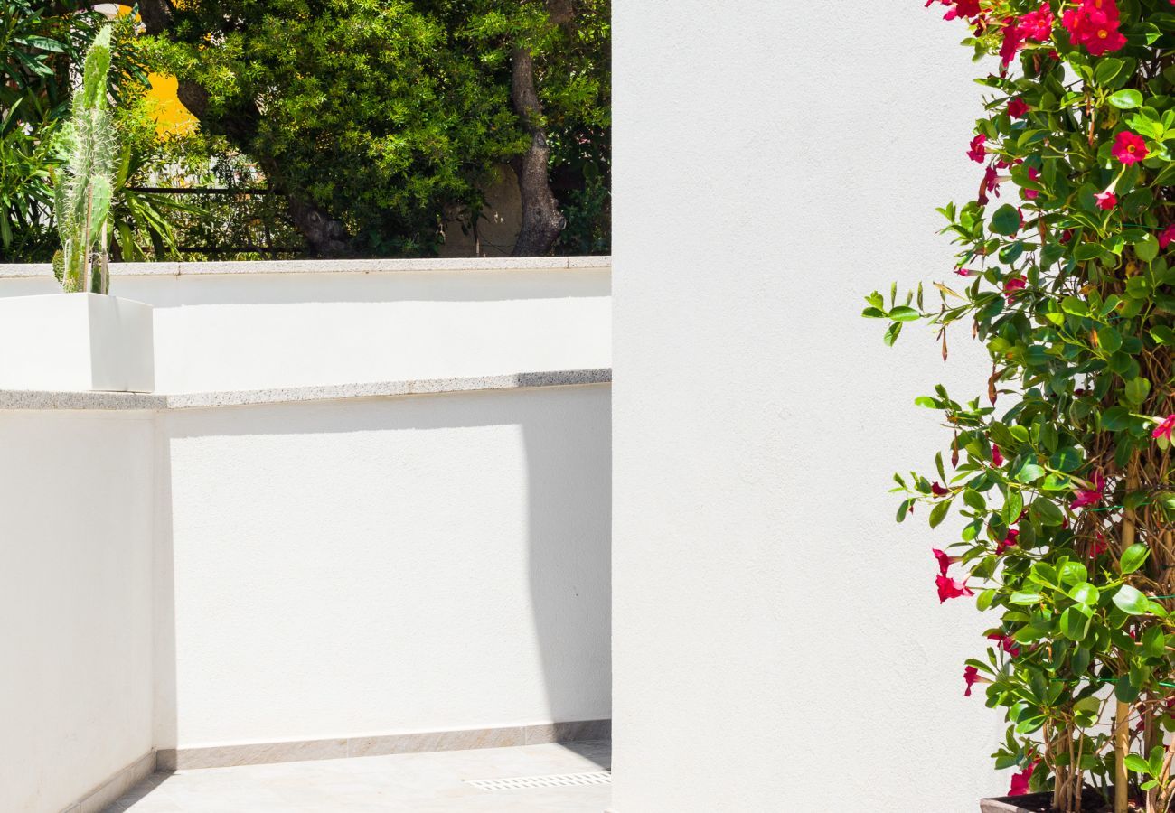 WLofts 13 - Villa moderna a pochi passi dal mare, perfetta per una vacanza in Sardegna