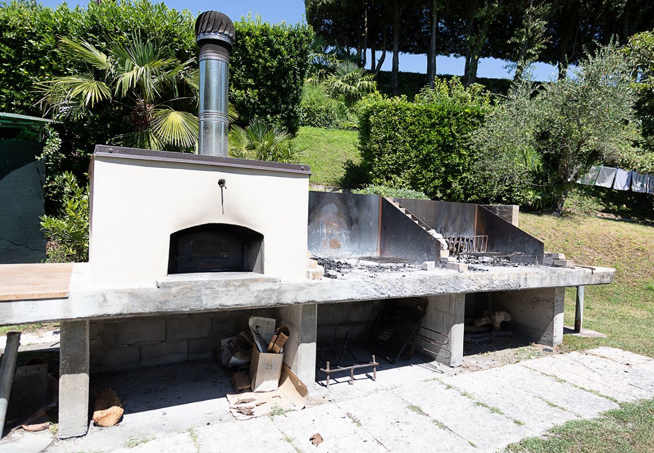 Appartamento a Lazise - Regarda - Trilocale Pergolana 11 di Lazise sul lago con parco e piscina