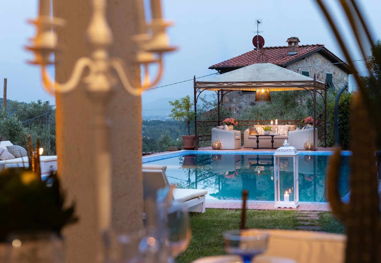 Villa a Lucca - VILLA ARSINA, Modern Italian Tradition. Private Pool