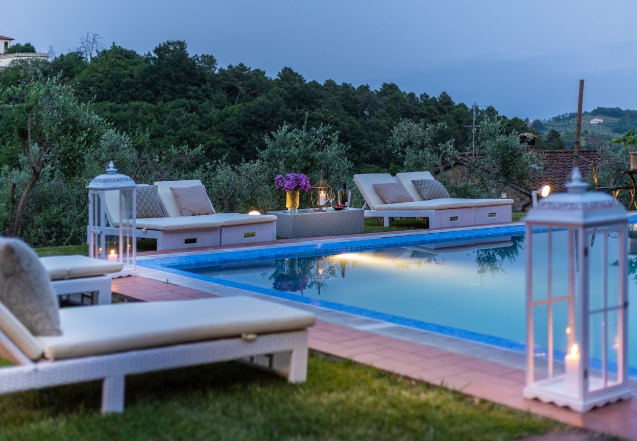 Villa a Lucca - VILLA ARSINA, Modern Italian Tradition. Private Pool