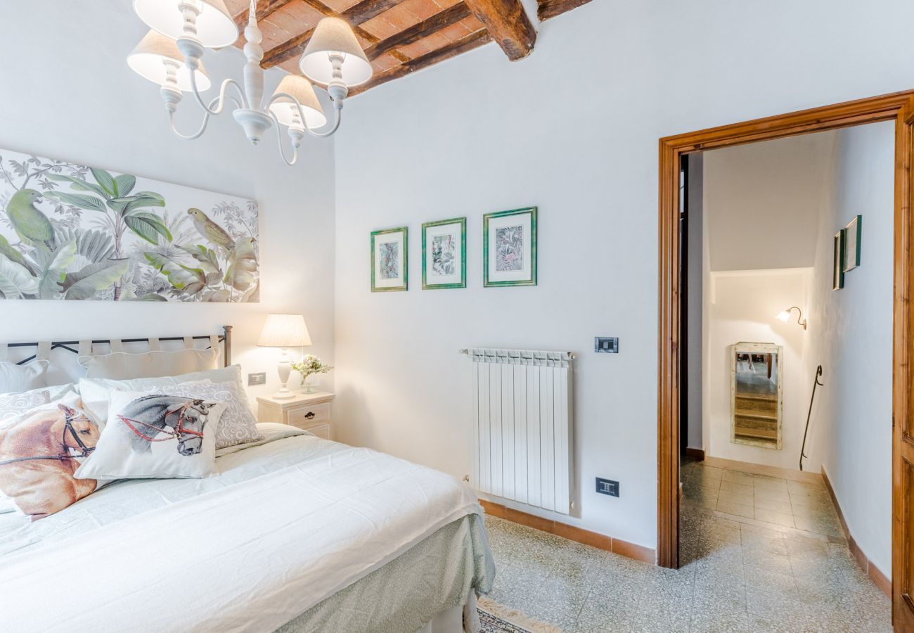 Villa a Vorno - Rio delle Fate