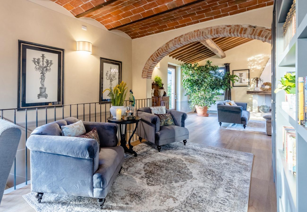 Villa a Orentano - Il Conte Farmhouse Retreat