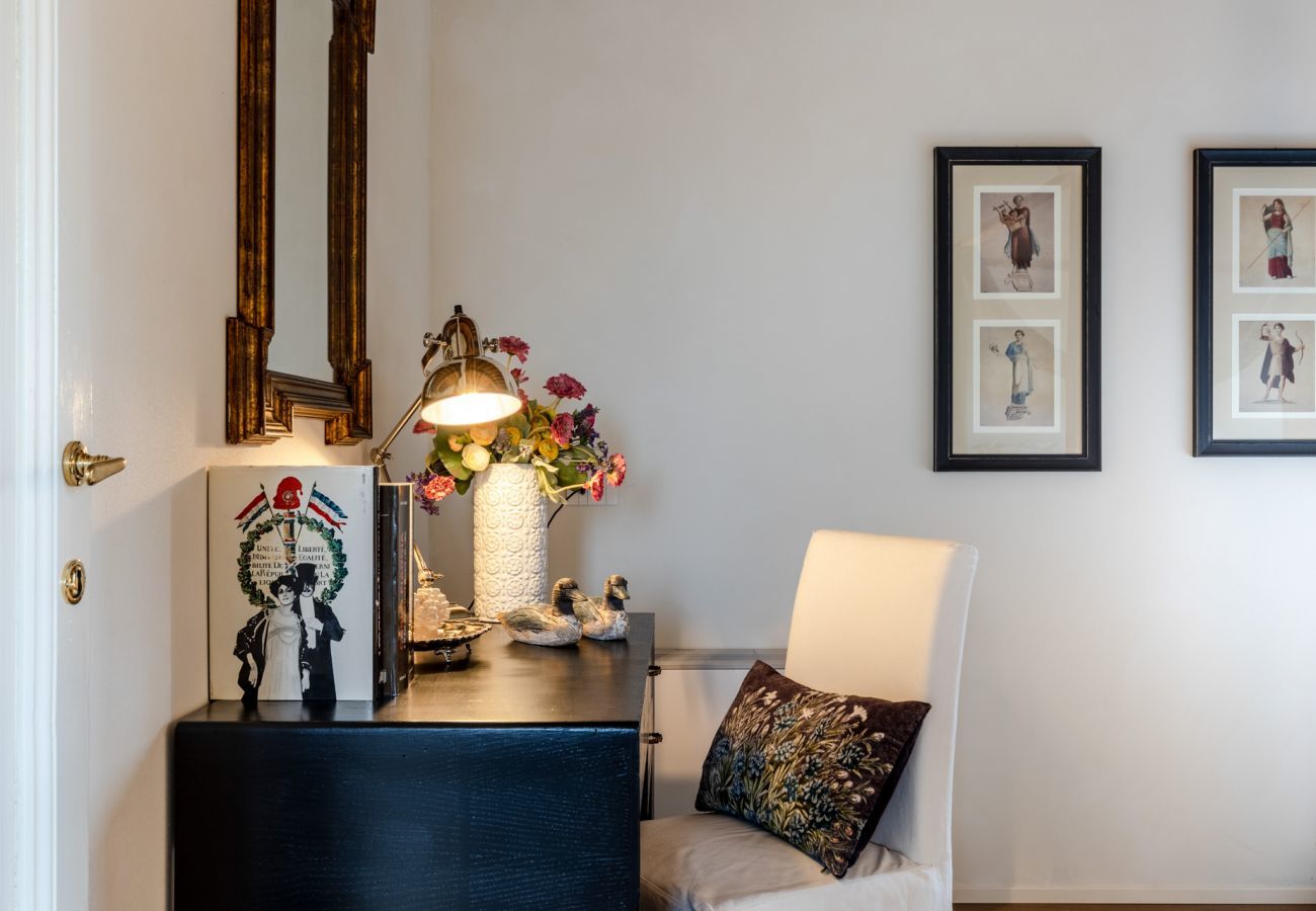 Villa a Orentano - Il Conte Farmhouse Retreat