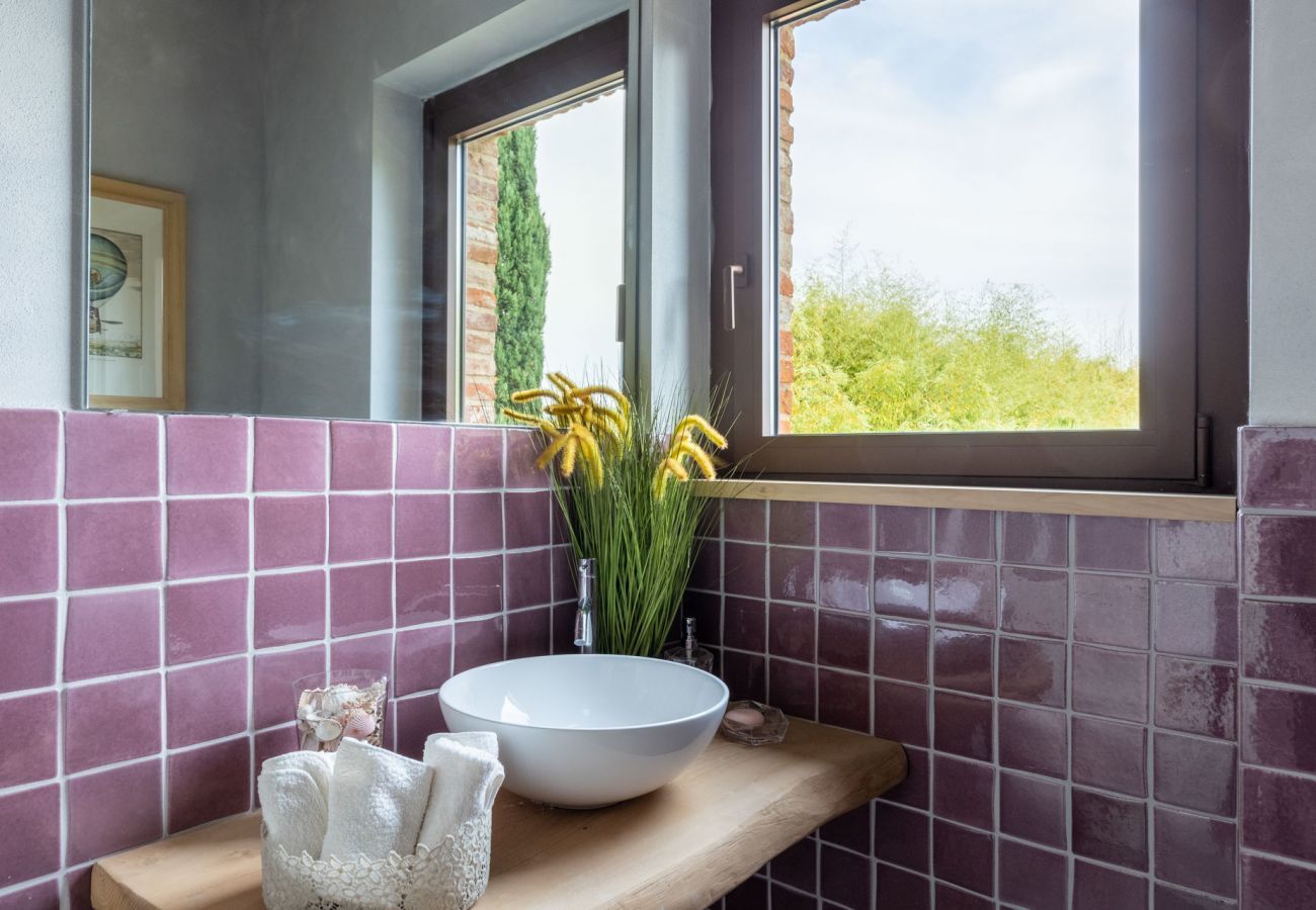 Villa a Orentano - Il Conte Farmhouse Retreat