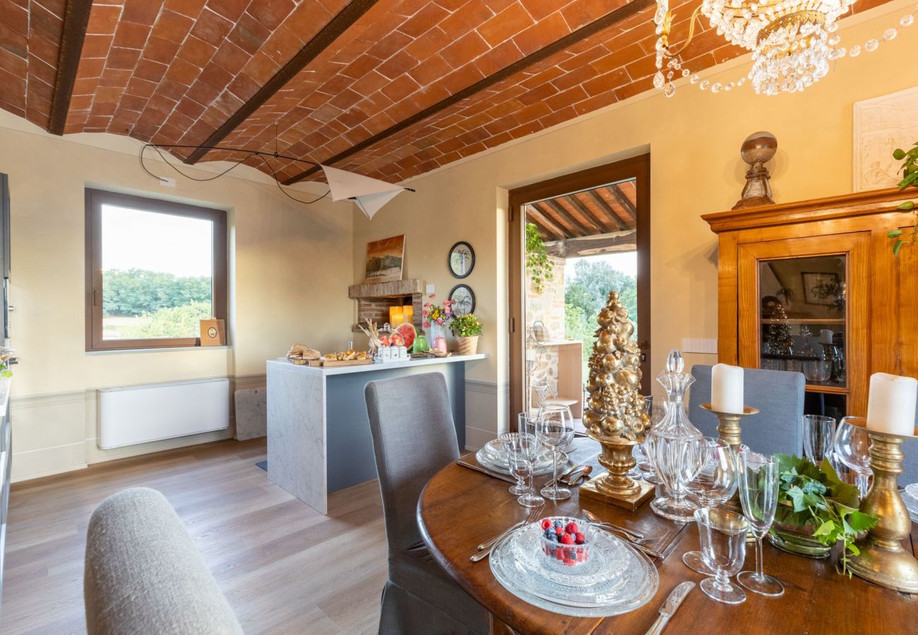 Villa a Orentano - Il Conte Farmhouse Retreat