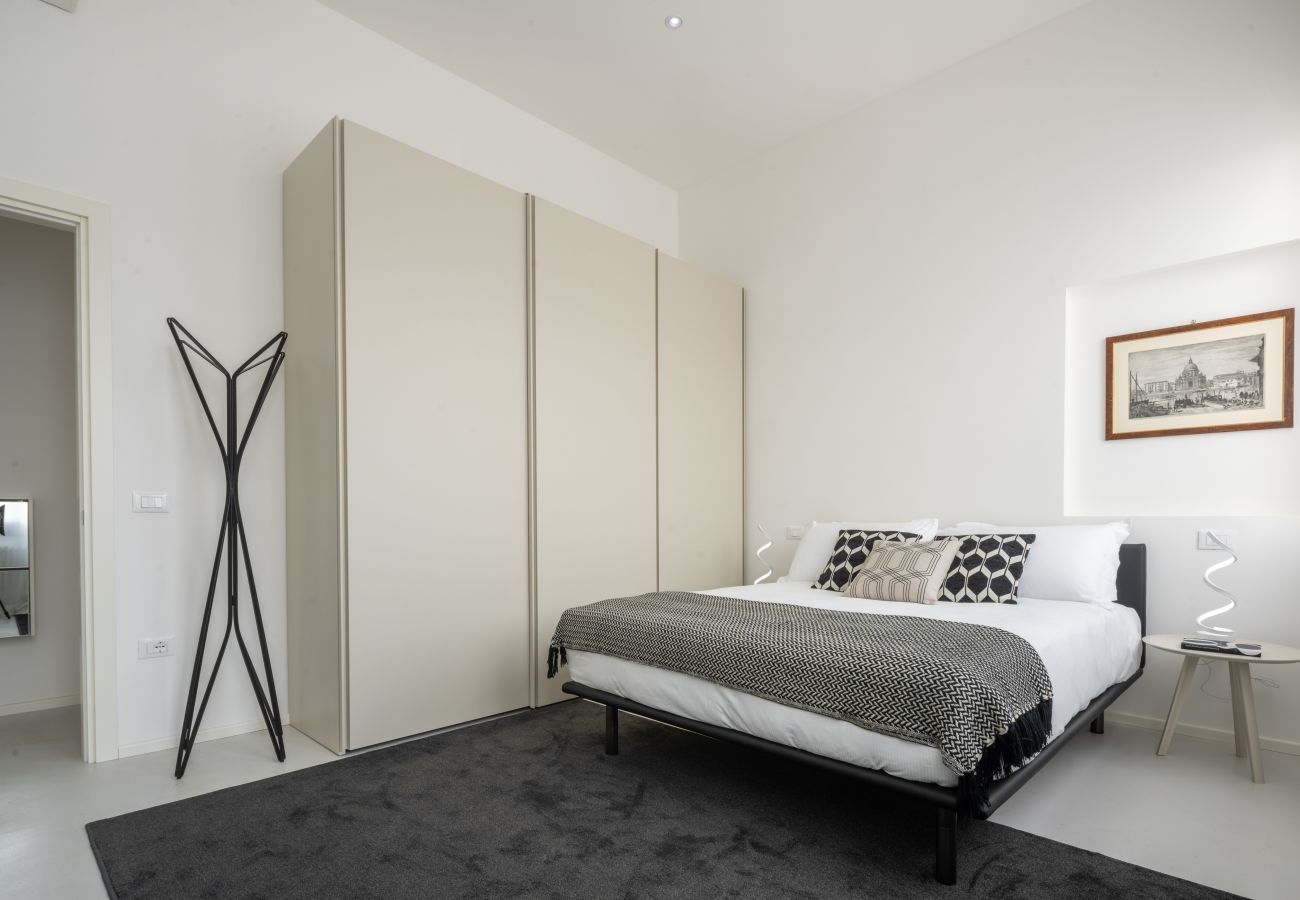 Appartamento a Venezia - Design Apartment with Balcony on the Grand Canal R