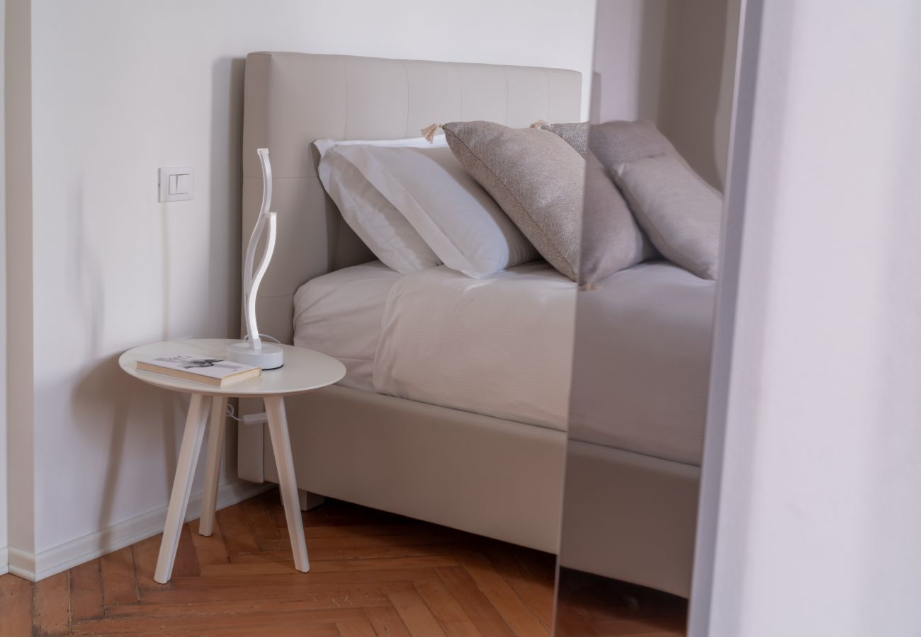 Appartamento a Venezia - Design Apartment with Balcony on the Grand Canal R