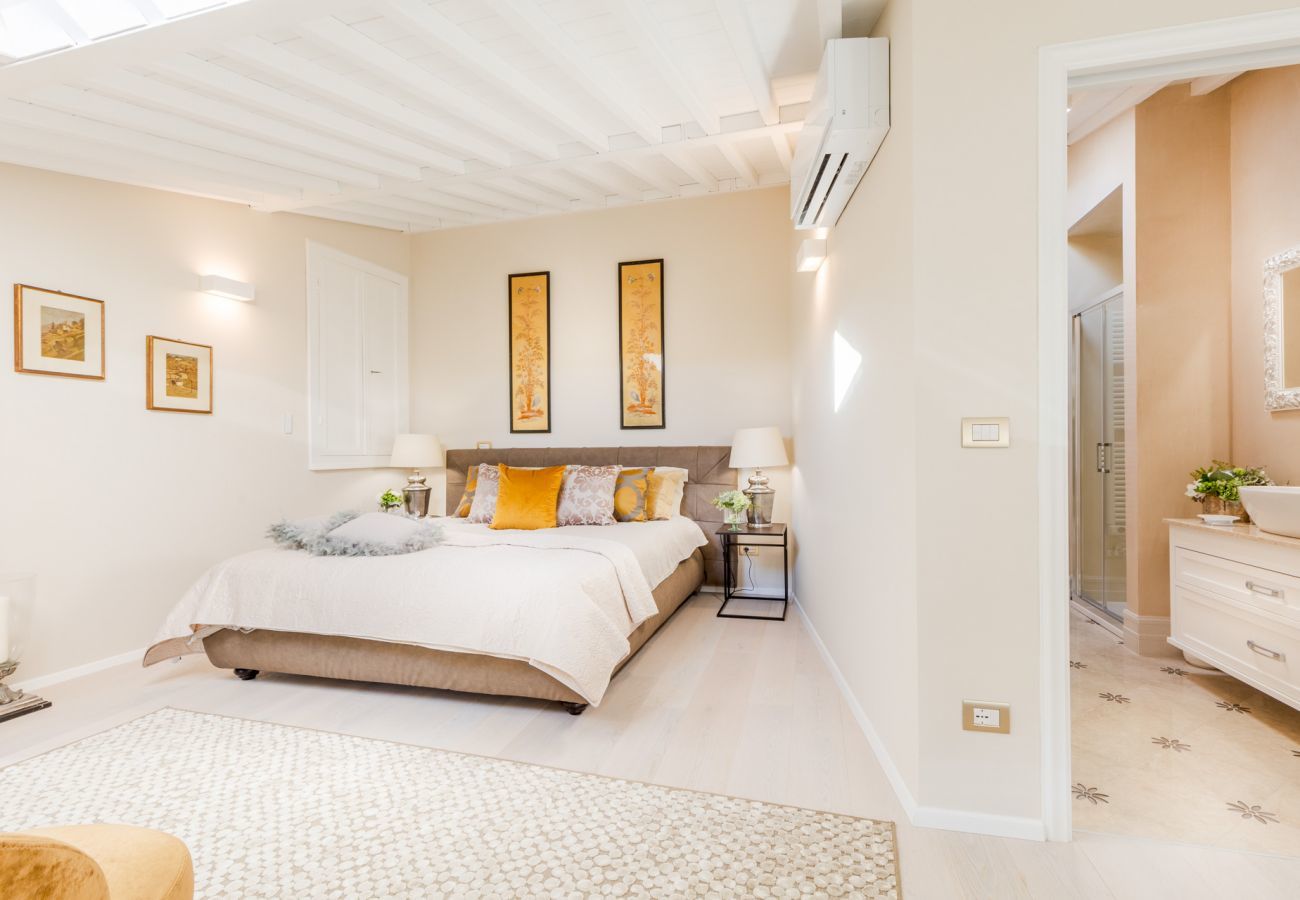 Appartamento a Lucca - The Duchess Chambers, the Luxury Grand 3 bedrooms