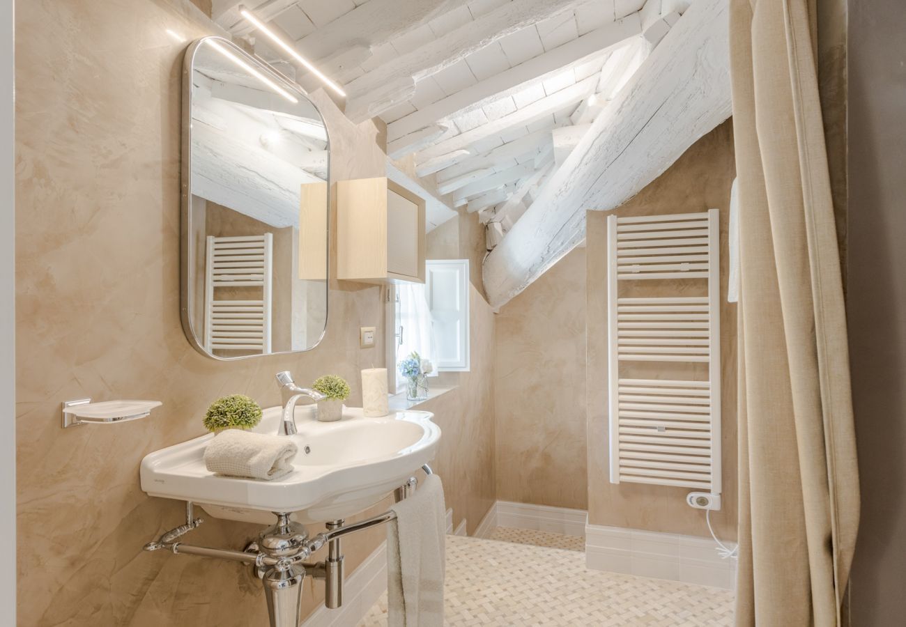 Appartamento a Lucca - The Duchess Chambers, the Luxury Grand 3 bedrooms