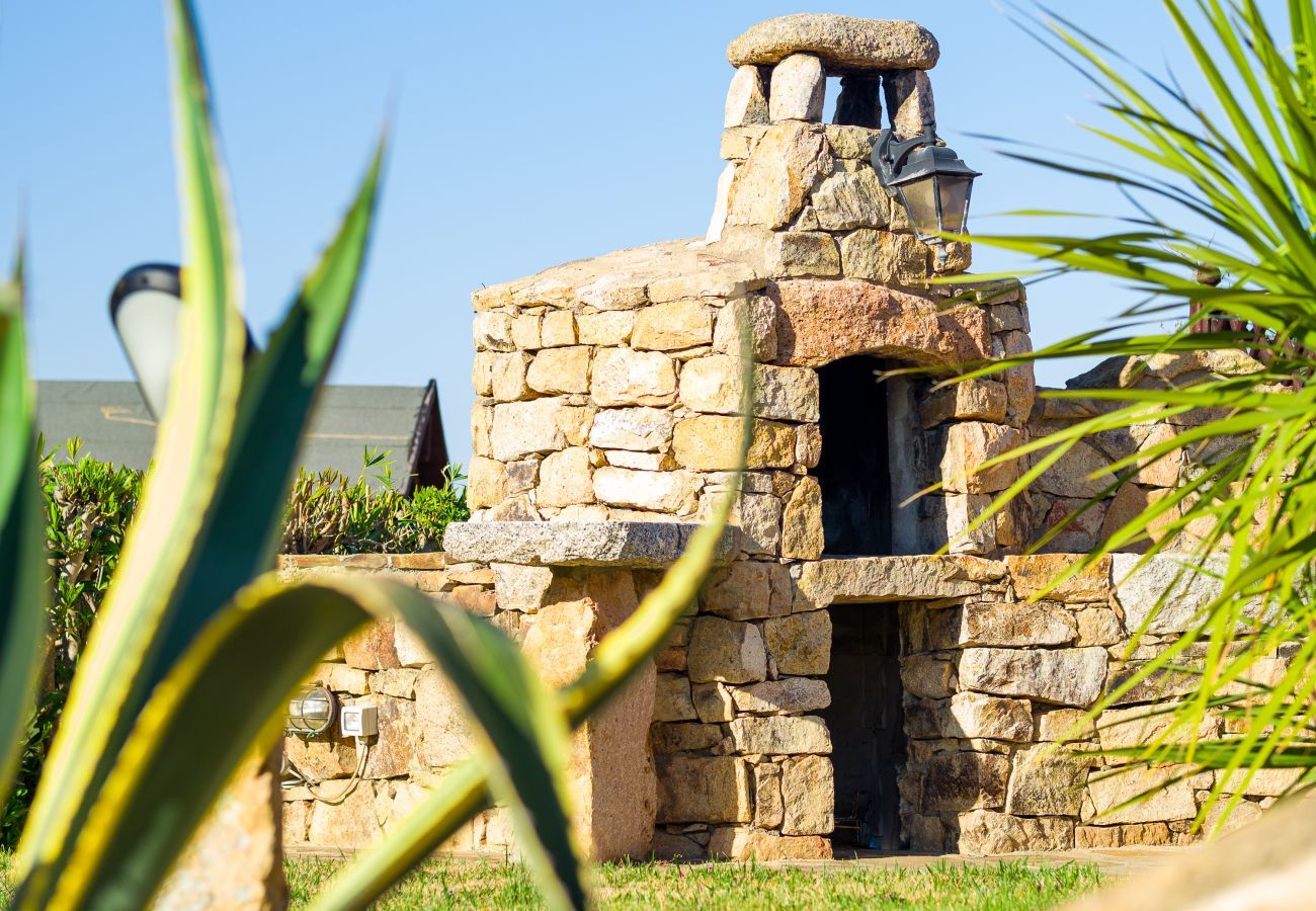 Villa a Olbia - Villa Majra - piscina esclusiva fronte Tavolara