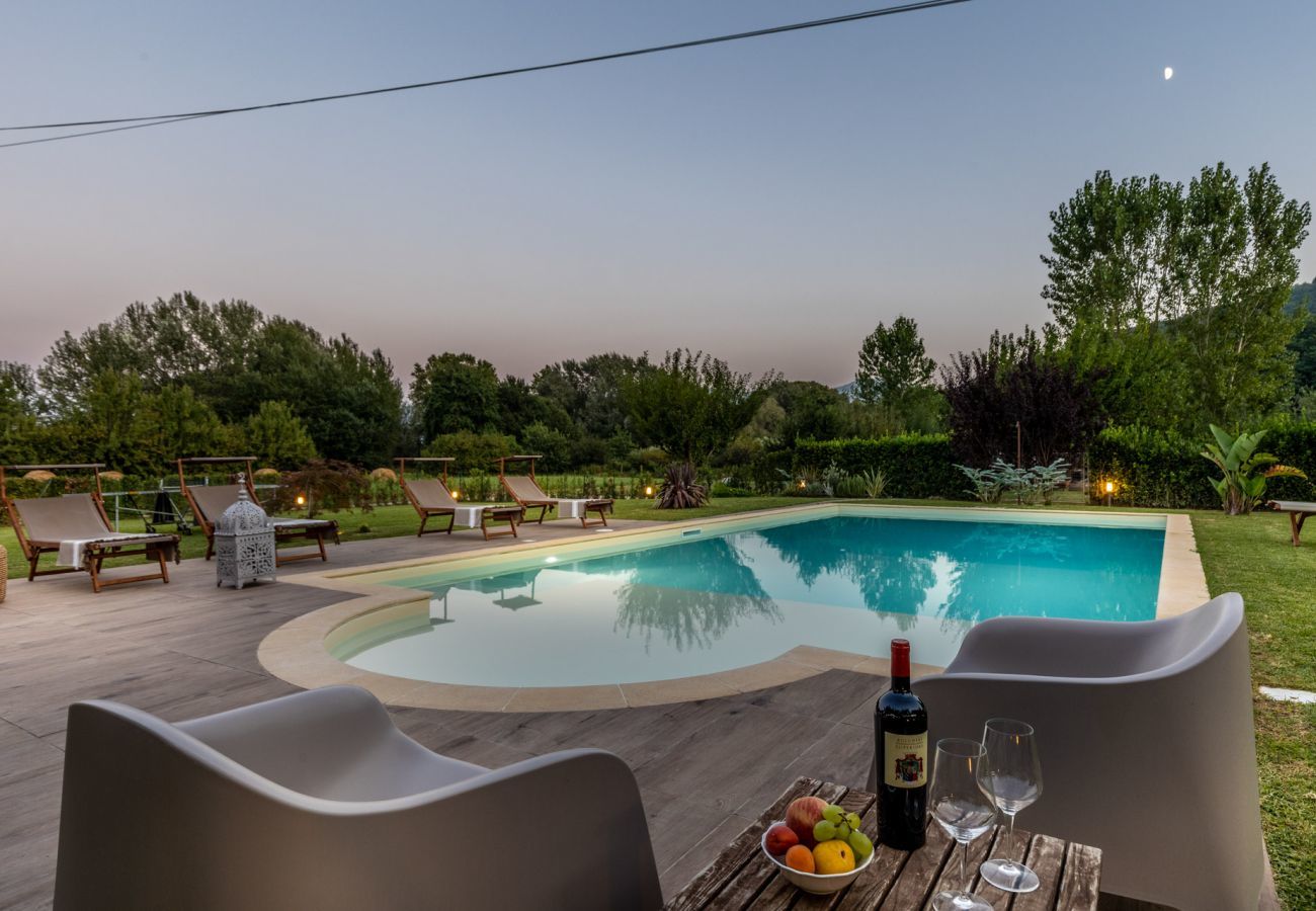 Villa a Lucca - Cottage Sughero, a Luxury Romantic Farmhouse for a Couple with Private Pool just 3 kms from Lucca