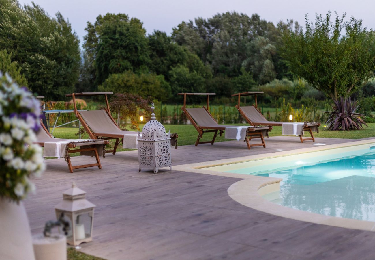 Villa a Lucca - Cottage Sughero, a Luxury Romantic Farmhouse for a Couple with Private Pool just 3 kms from Lucca