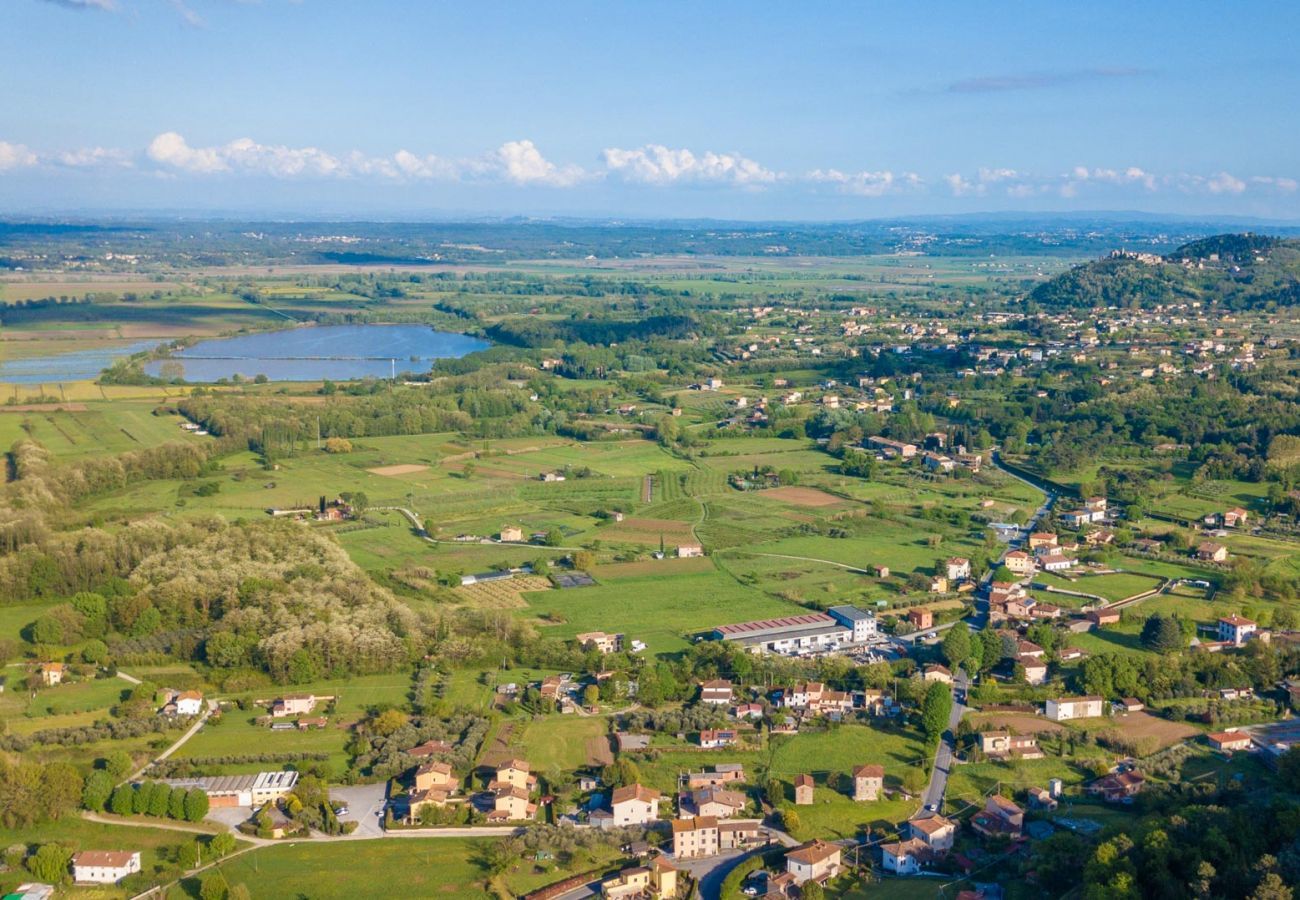 Villa a Pieve di Compito - Villa Aperitivo In Pieve di Compito