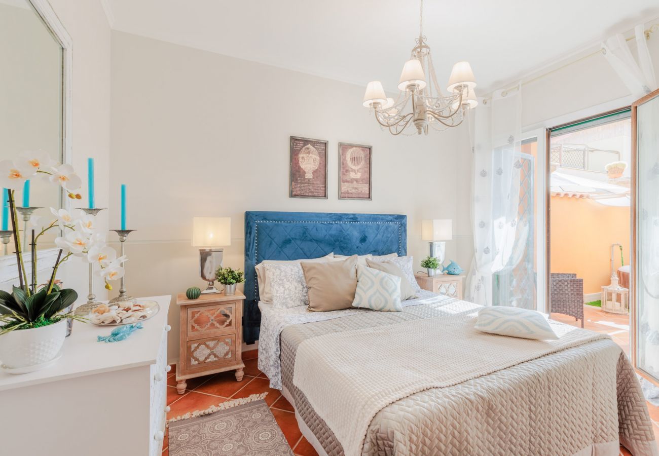 Villa a Torvaianica - Villa Corallina, A Luxury 2 bedrooms Villa