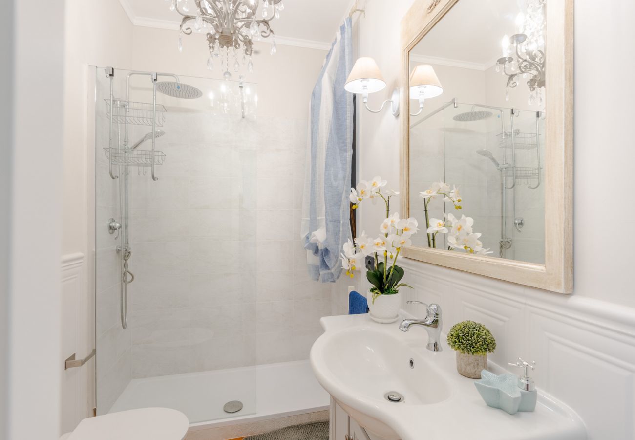 Villa a Torvaianica - Villa Corallina, A Luxury 2 bedrooms Villa
