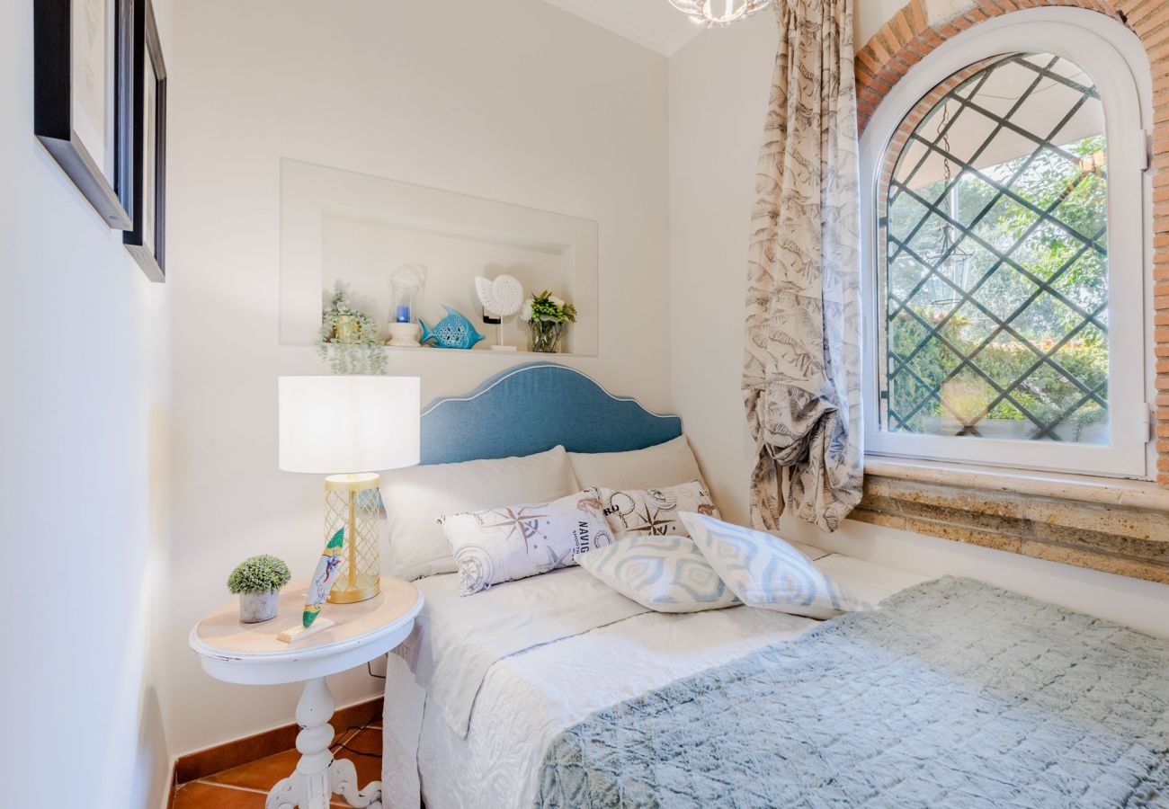Villa a Torvaianica - Villa Corallina, A Luxury 2 bedrooms Villa