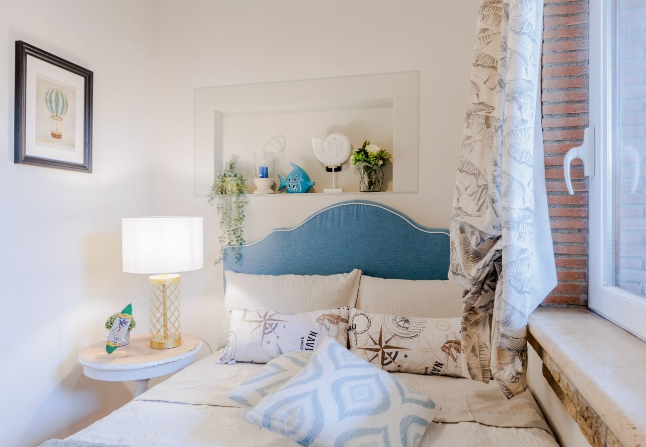 Villa a Torvaianica - Villa Corallina, A Luxury 2 bedrooms Villa