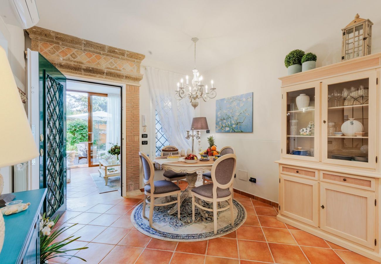 Villa a Torvaianica - Villa Corallina, A Luxury 2 bedrooms Villa