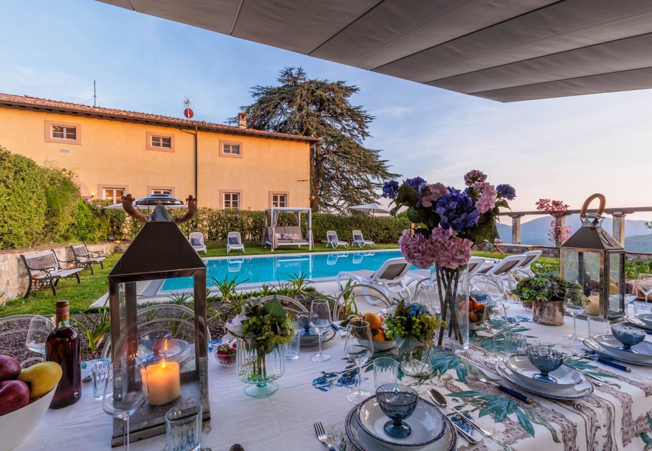 Villa a Lucca - VILLA BORBONE in Pieve Santo Stefano, a Luxury Renaissance Panoramic 9 Bedrooms Retreat Villa with Private Pool 