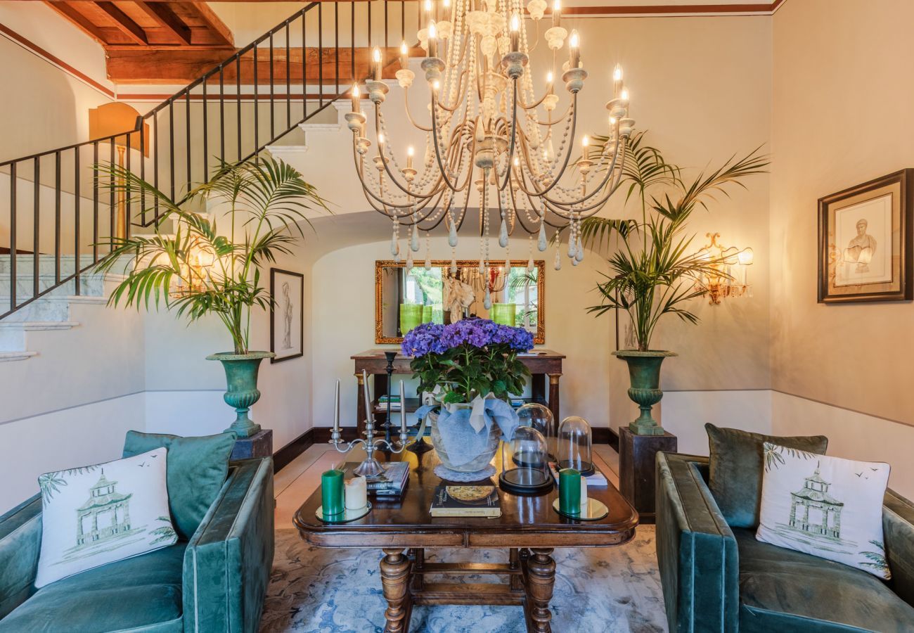 Villa a Lucca - Villa Borbone - perched on the Lucca Hills