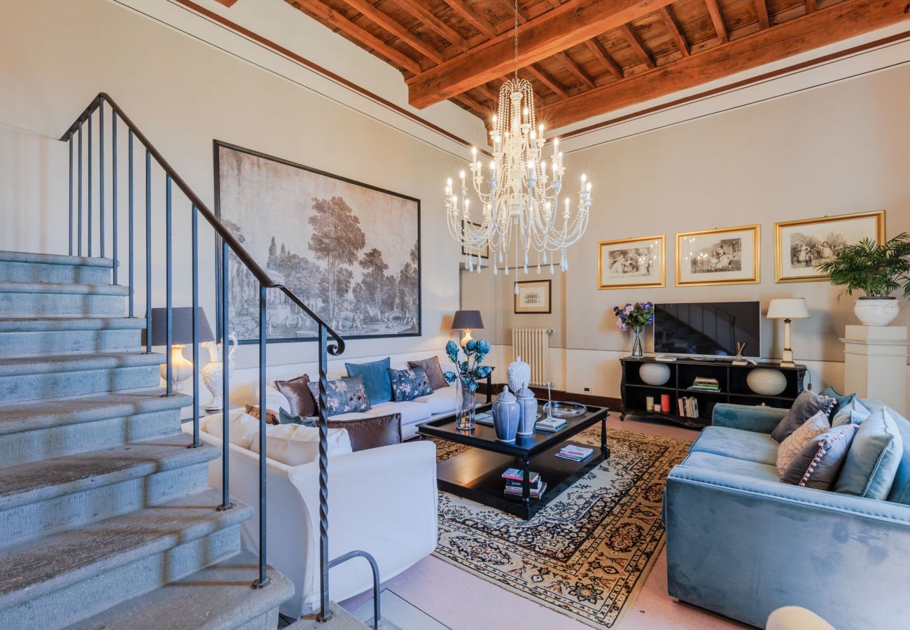 Villa a Lucca - VILLA BORBONE in Pieve Santo Stefano, a Luxury Renaissance Panoramic 9 Bedrooms Retreat Villa with Private Pool 