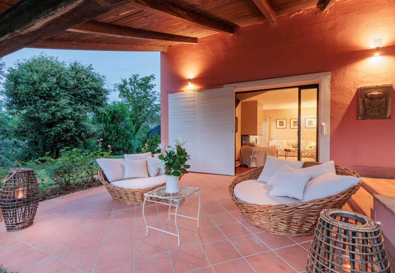 Villa a Bientina - Cà Uvenere, a spacious 6 bedrooms Villa with Private Pool on the Tuscan Hills of Santa Colomba by Pontedera and Bientina