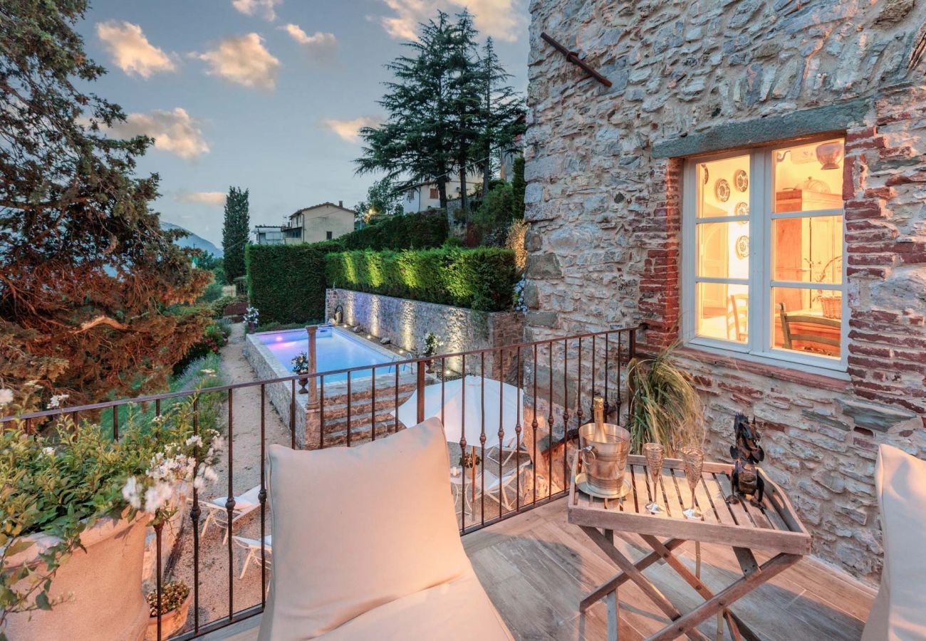Villa a Borgo a Mozzano - Gran Burrone Castle, a Luxury Castle with Pool in Borgo a Mozzano close to Lucca and Garfagnana