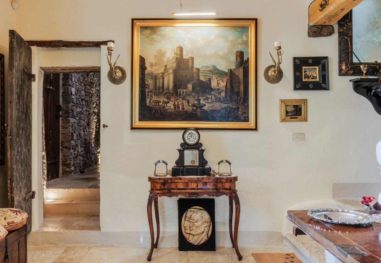 Villa a Borgo a Mozzano - Gran Burrone Castle