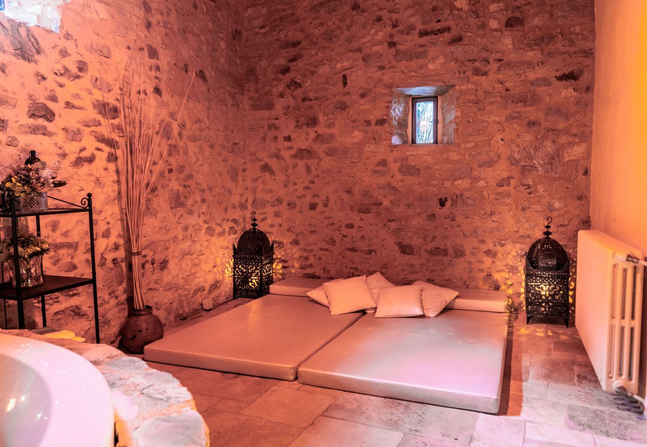 Villa a Borgo a Mozzano - Gran Burrone Castle