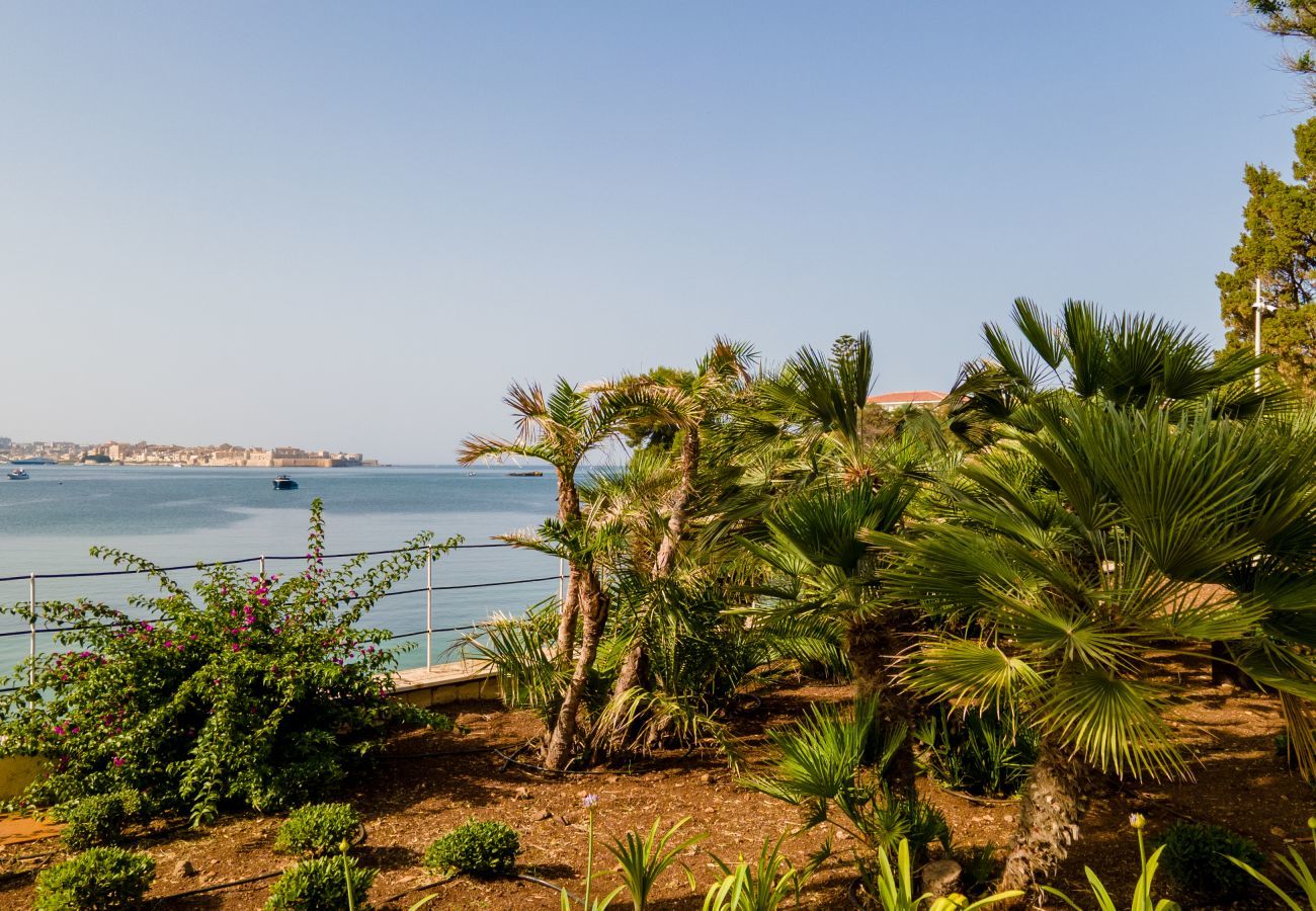 Villa a Siracusa - Villa Punta del Pero