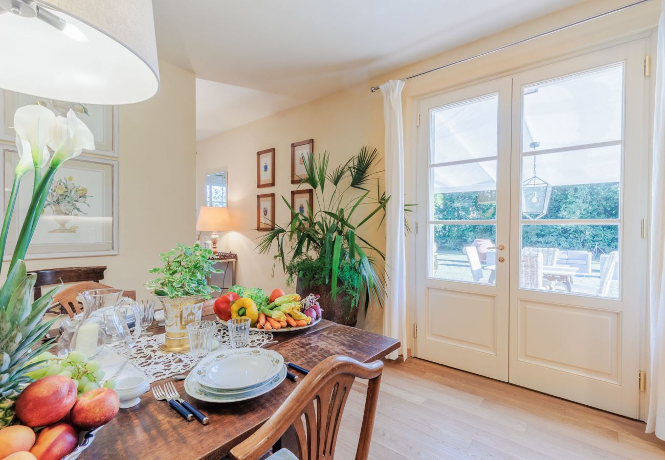 Villa a Lucca - Bassotta Cottage, a Charming Fairytale