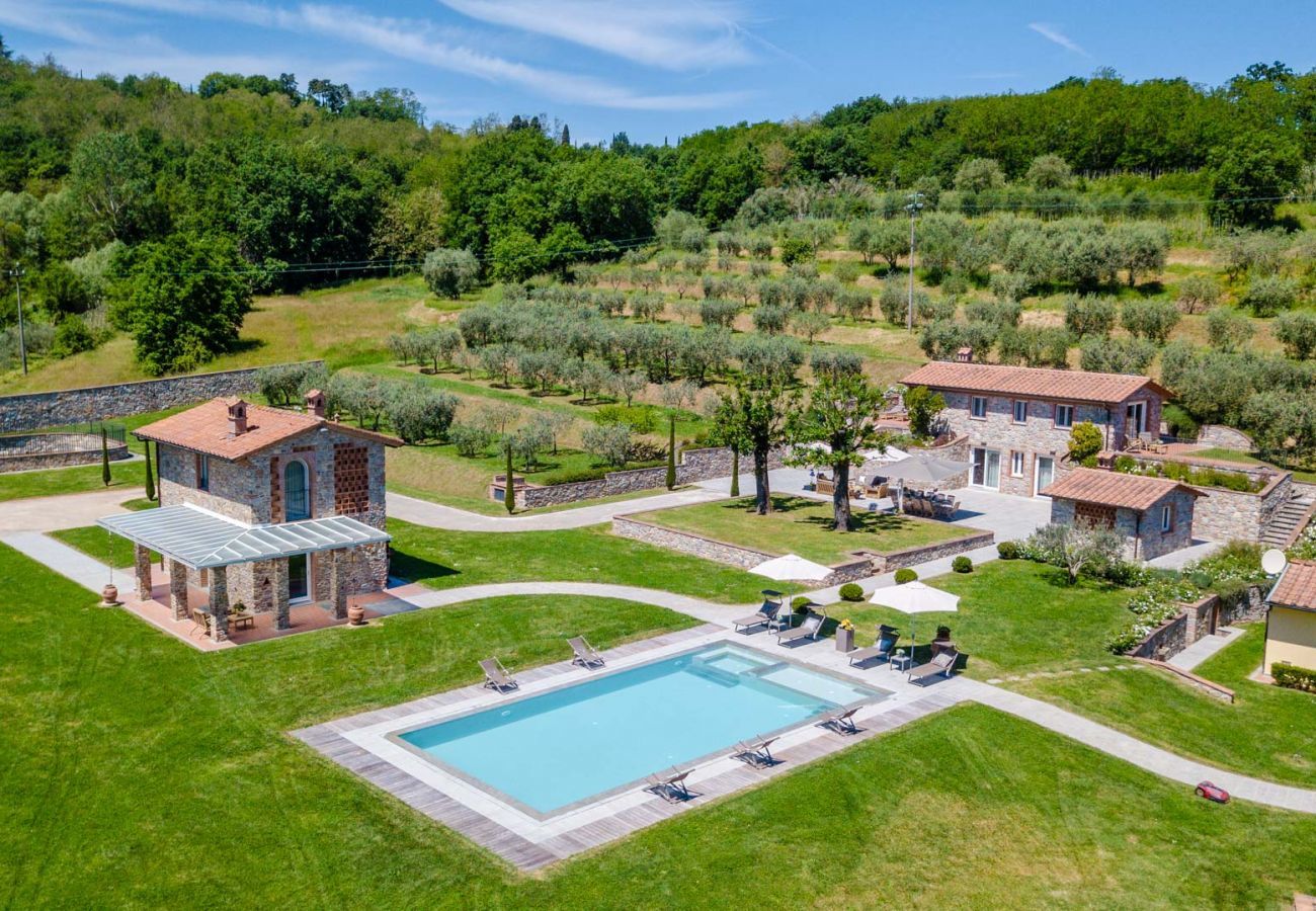 Villa a San Ginese - Nonno Giulivo Farmhouse, a Modern Hidden Tuscan Sanctuary with Private Pool