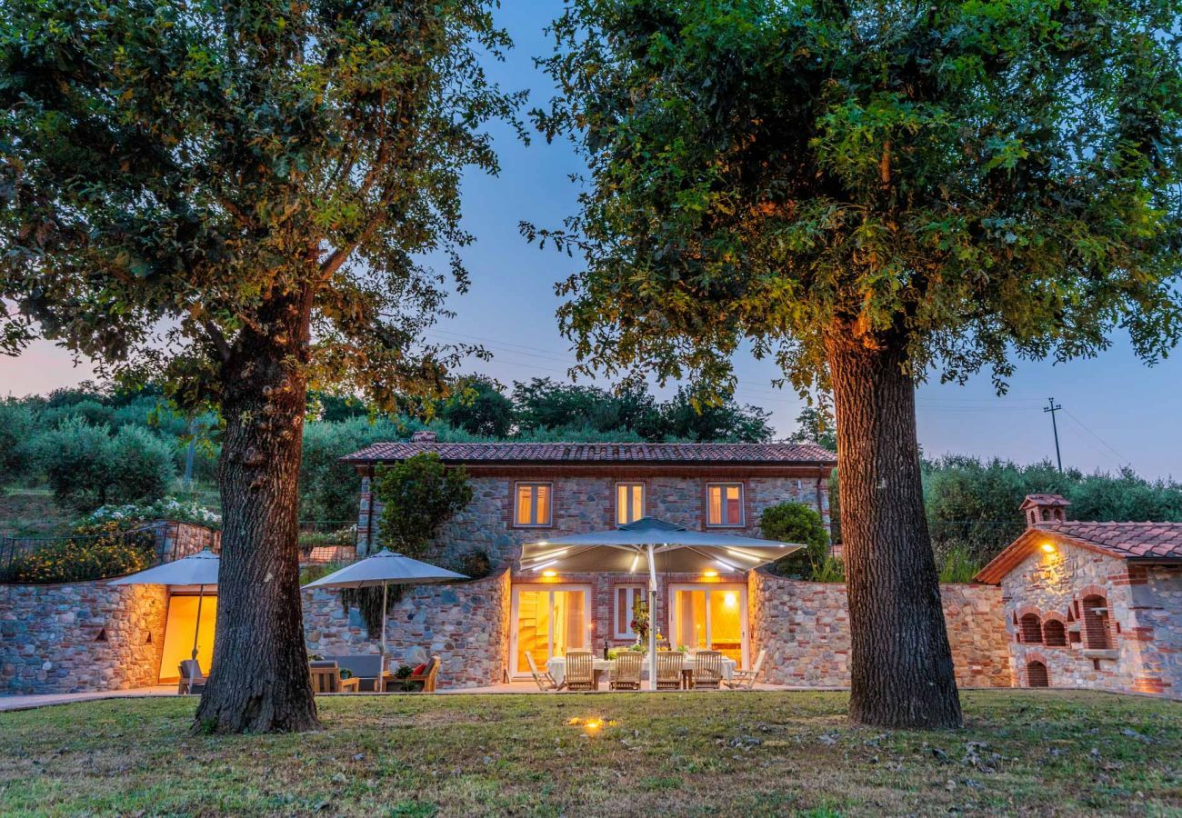 Villa a San Ginese - Nonno Giulivo Farmhouse, a Modern Hidden Tuscan Sanctuary with Private Pool