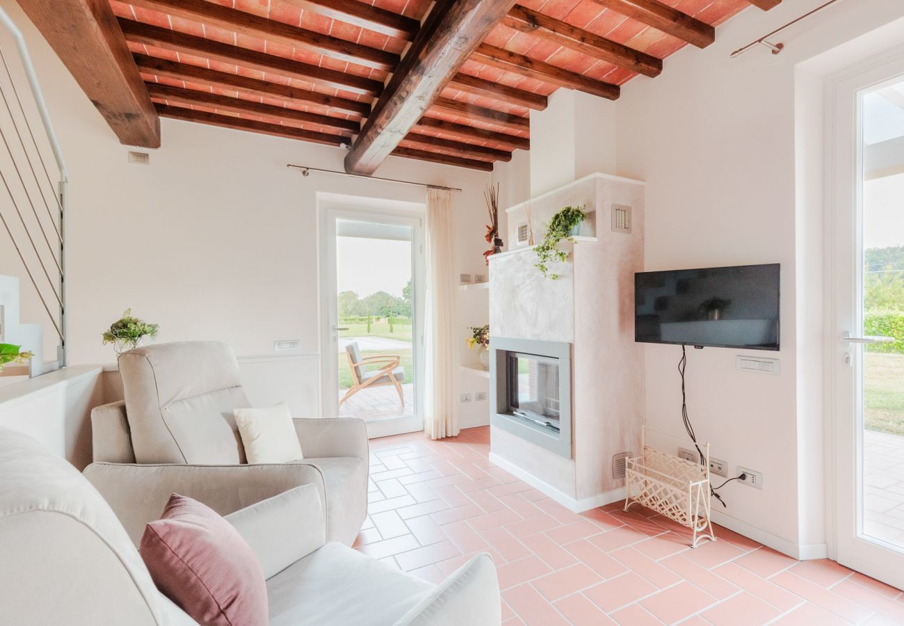 Villa a San Ginese - Nonno Giulivo Farmhouse, a Modern Hidden Tuscan Sanctuary with Private Pool