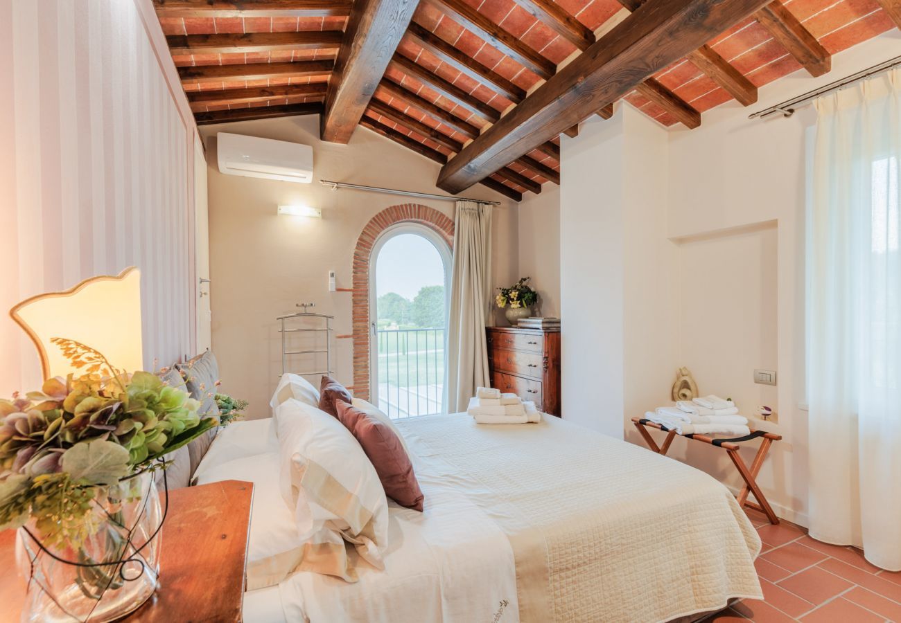 Villa a San Ginese - Nonno Giulivo Farmhouse, a Modern Hidden Tuscan Sanctuary with Private Pool