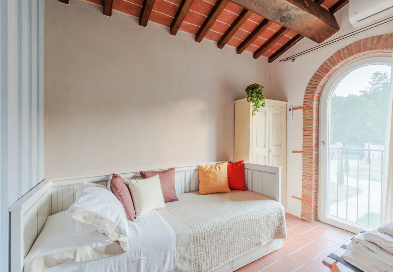Villa a San Ginese - Nonno Giulivo Farmhouse, Tuscan Sanctuary