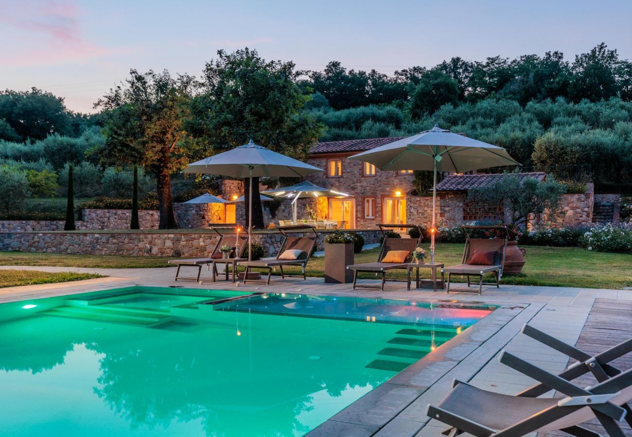 Villa a San Ginese - Nonno Giulivo Farmhouse, a Modern Hidden Tuscan Sanctuary with Private Pool