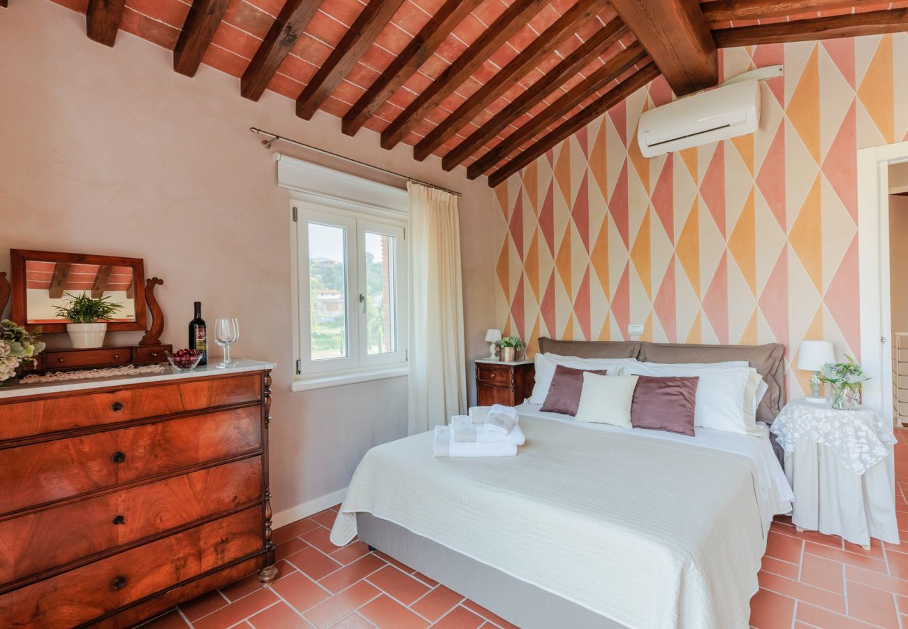 Villa a San Ginese - Nonno Giulivo Farmhouse, a Modern Hidden Tuscan Sanctuary with Private Pool