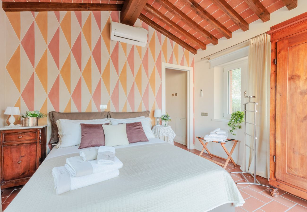 Villa a San Ginese - Nonno Giulivo Farmhouse, Tuscan Sanctuary