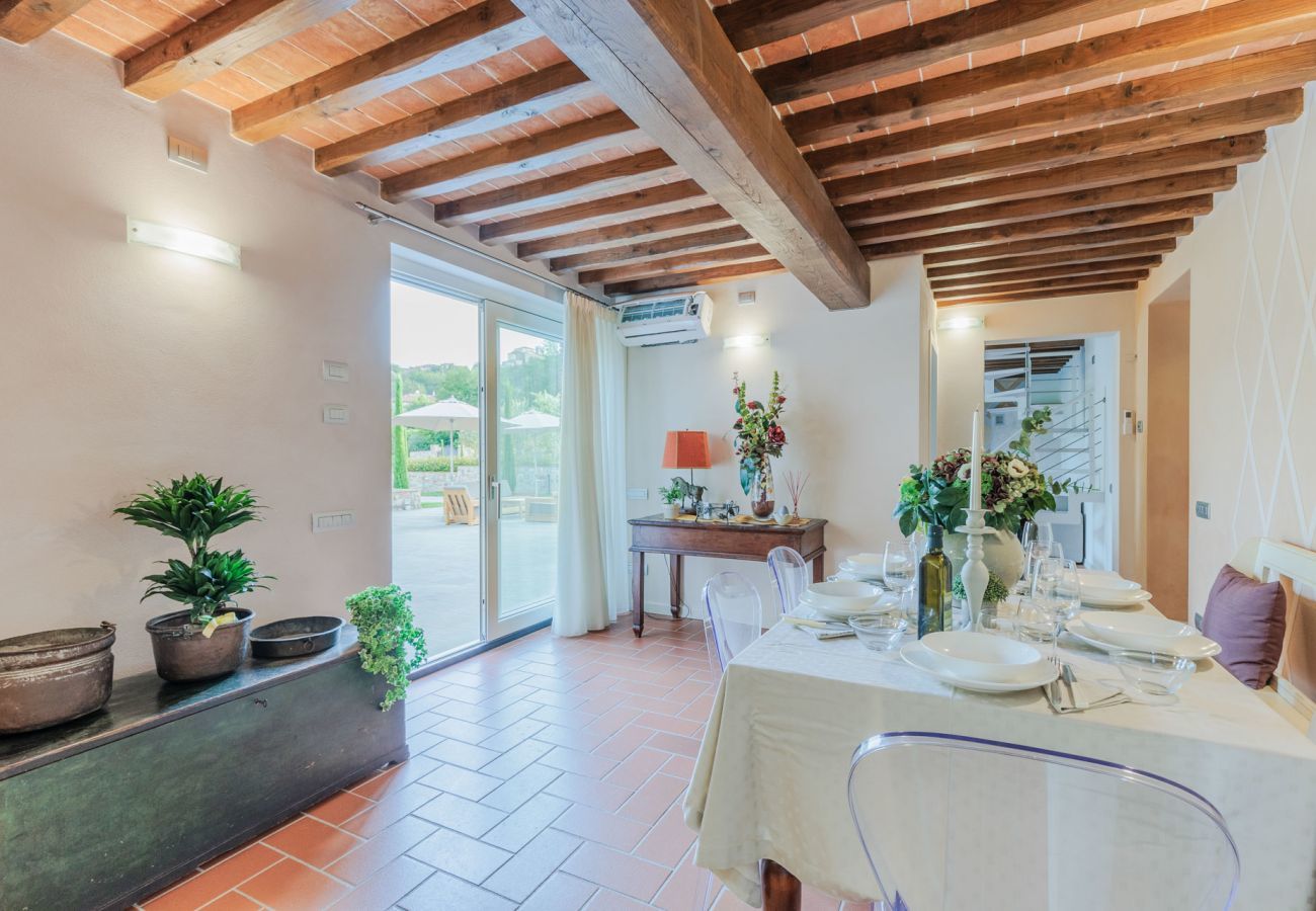 Villa a San Ginese - Nonno Giulivo Farmhouse, a Modern Hidden Tuscan Sanctuary with Private Pool