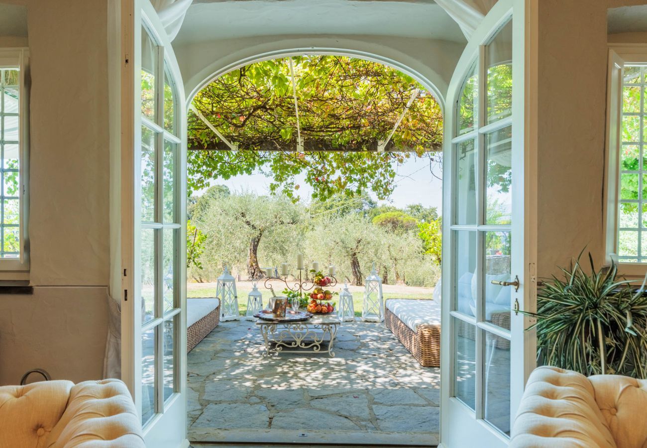Villa a Capannori - Villa Noa, a Private Retreat with View