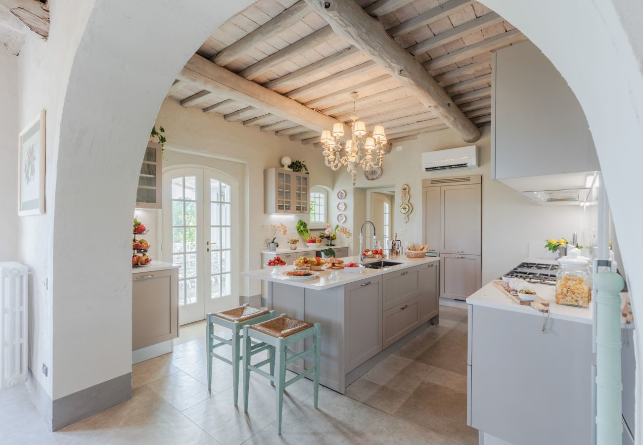 Villa a Capannori - Villa Noa, a Private Retreat with View