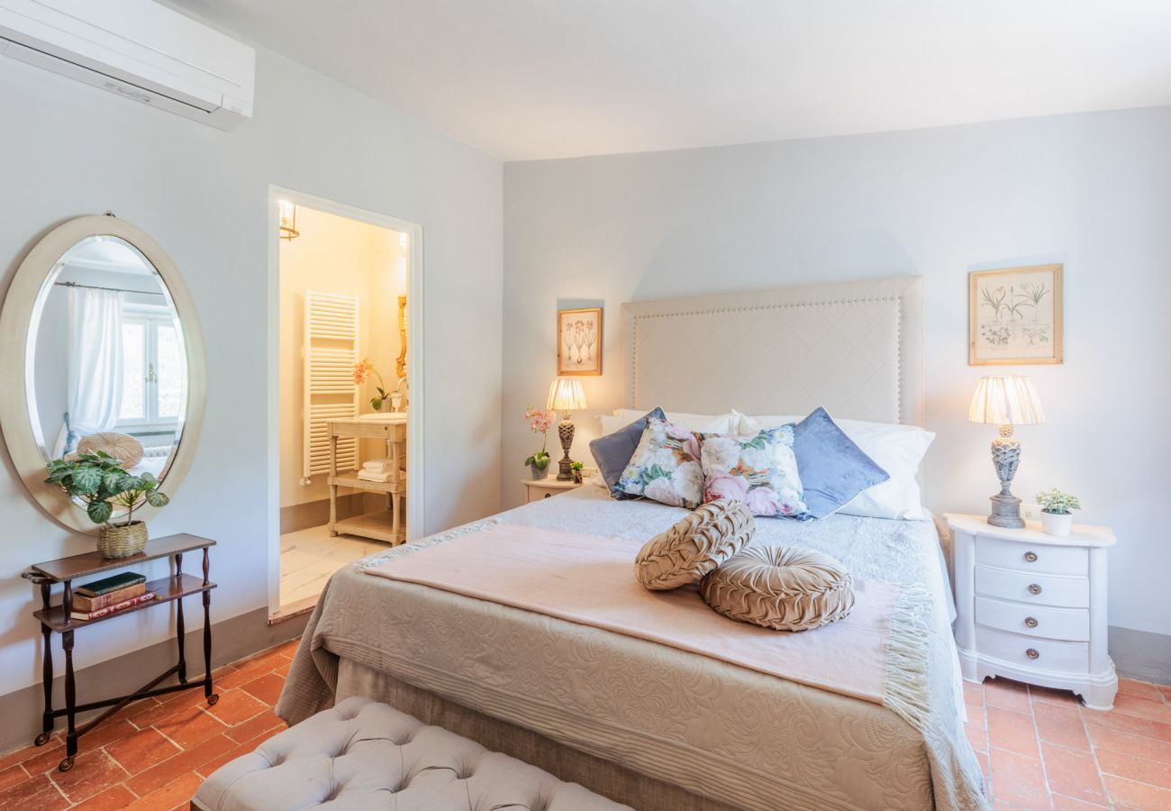 Villa a Capannori - Villa Noa, a Private Retreat with View