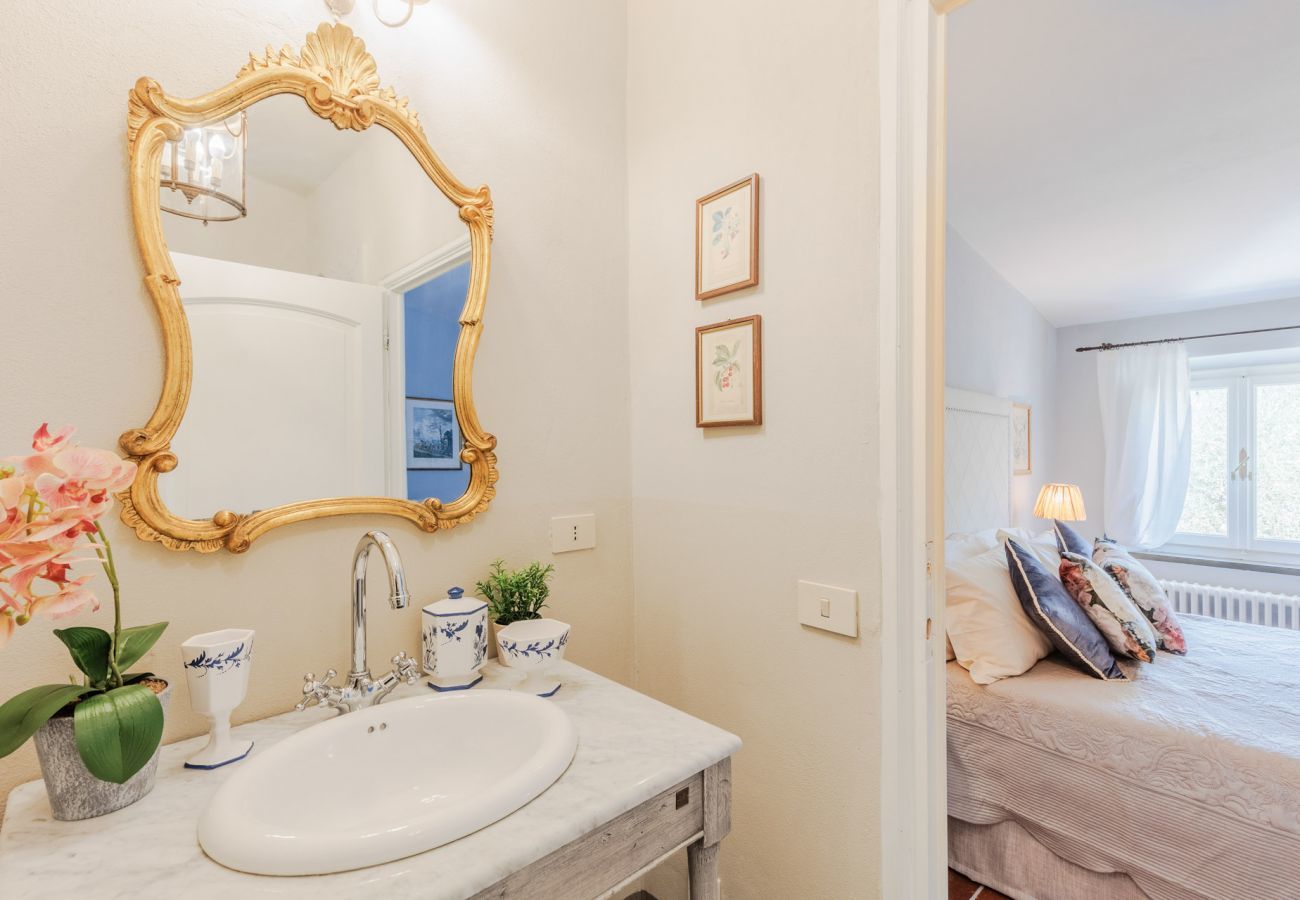 Villa a Capannori - Villa Noa, a Private Retreat with View